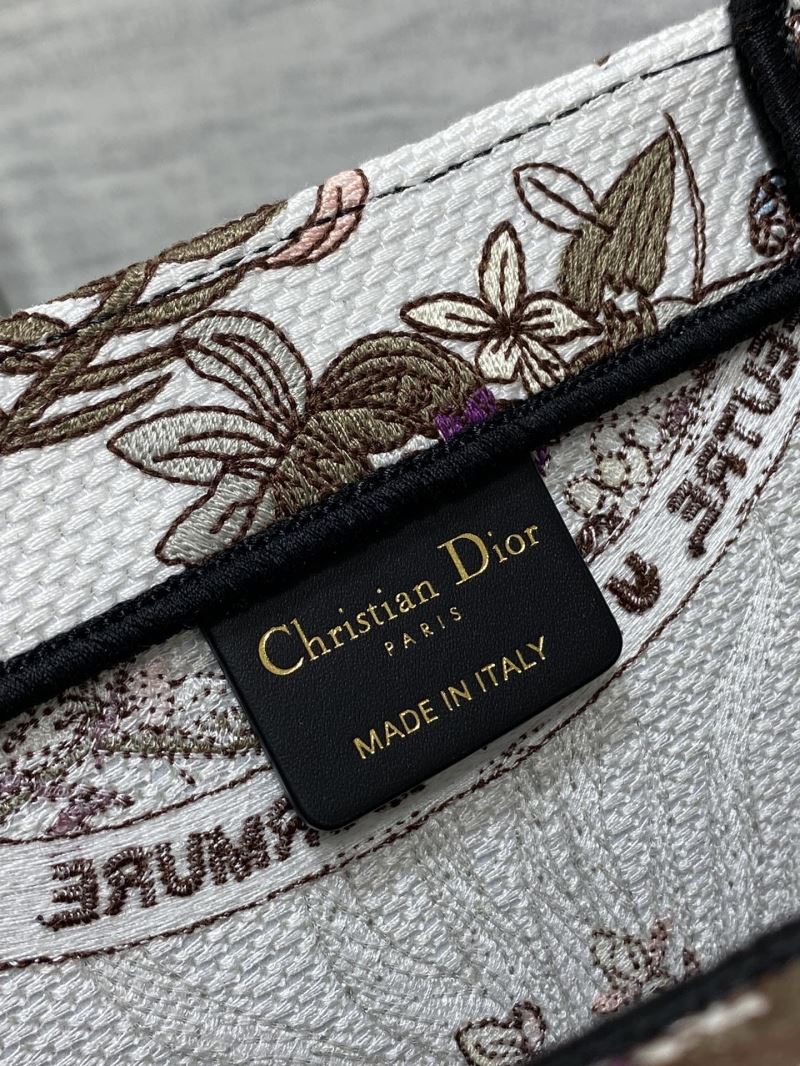 Christian Dior Shopping Bags